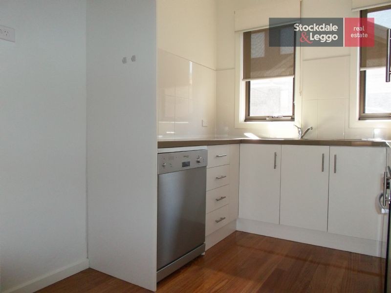 8/26 Henderson Road, Tullamarine VIC 3043