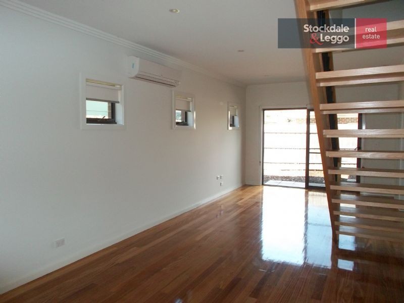 8/26 Henderson Road, Tullamarine VIC 3043