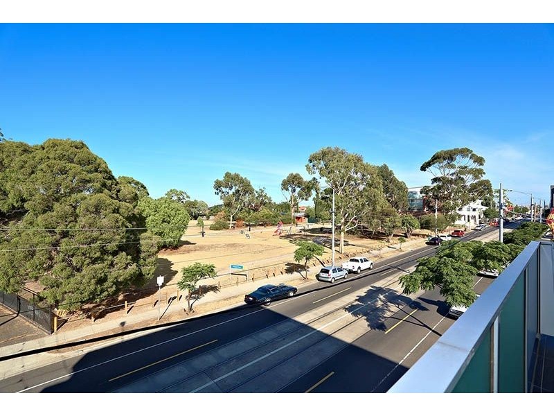 19/60 Keilor Road, Essendon North VIC 3041
