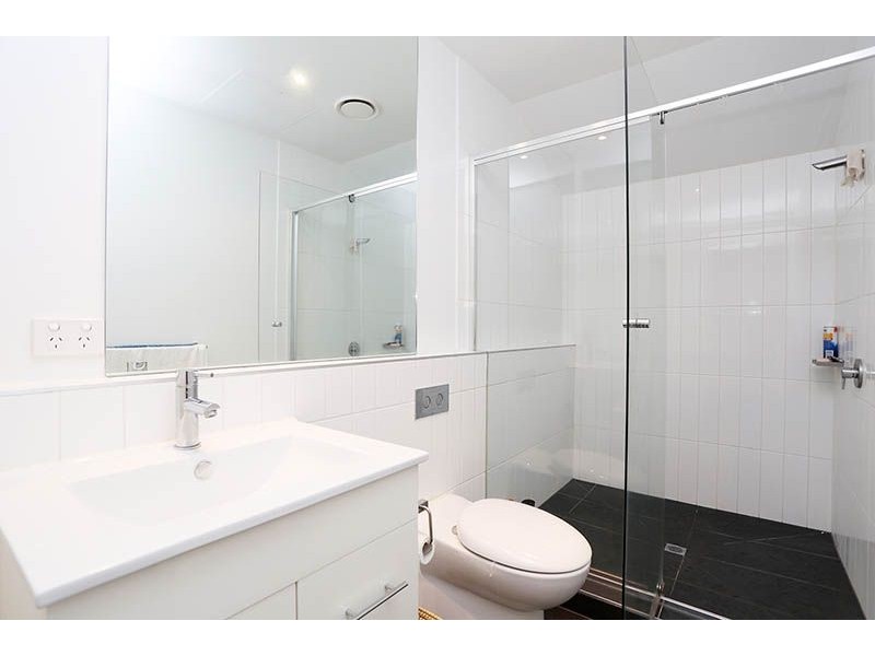 19/60 Keilor Road, Essendon North VIC 3041