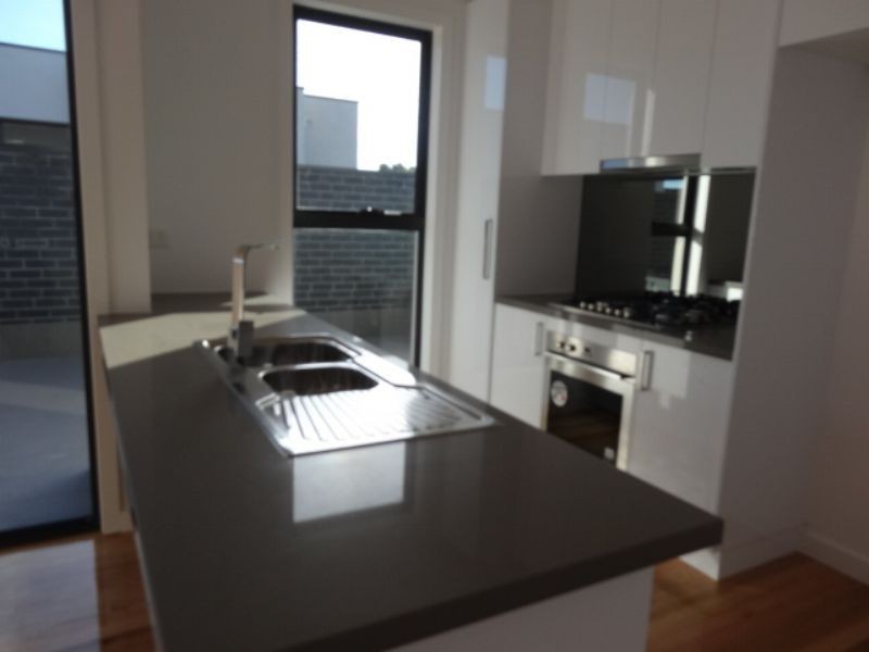 3/28 Bulla Road, Strathmore VIC 3041