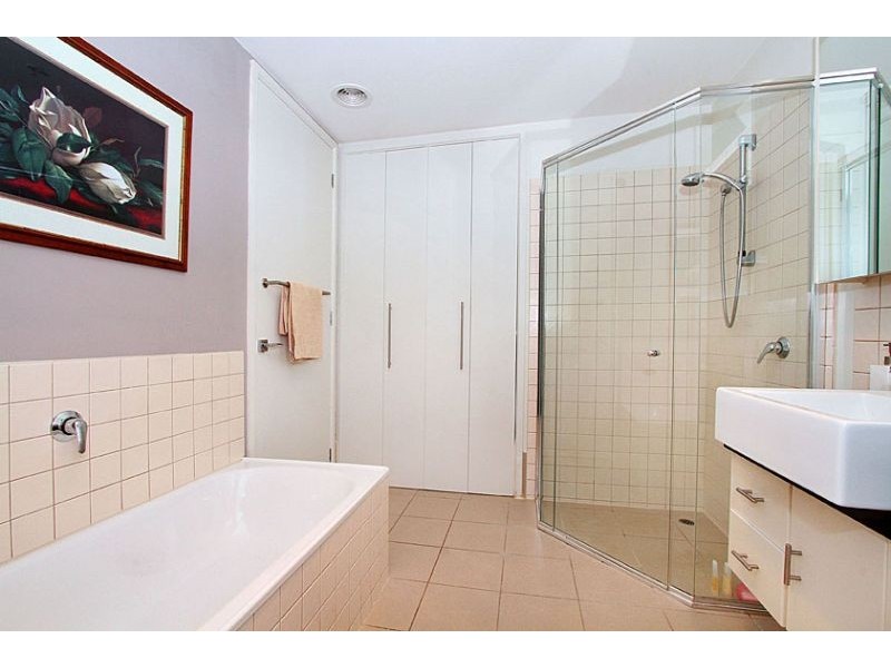 706/341 Ascot Vale Road, Moonee Ponds VIC 3039