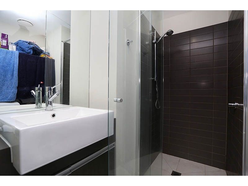 213/2 La Scala Avenue, Maribyrnong VIC 3032