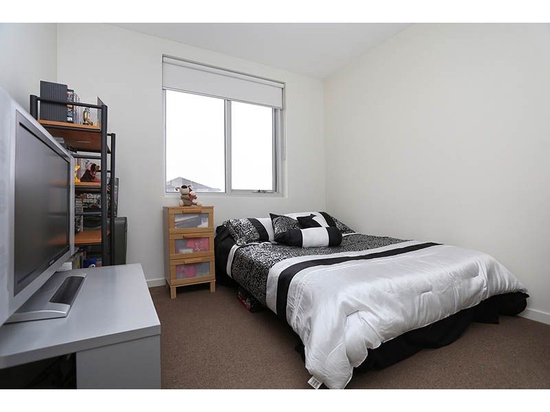 213/2 La Scala Avenue, Maribyrnong VIC 3032