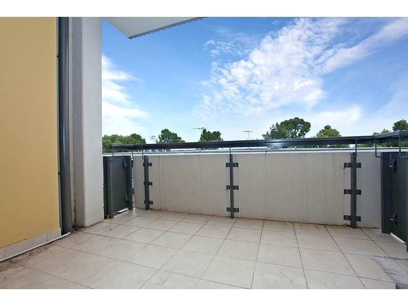 202/62 Altona Street, Kensington VIC 3031