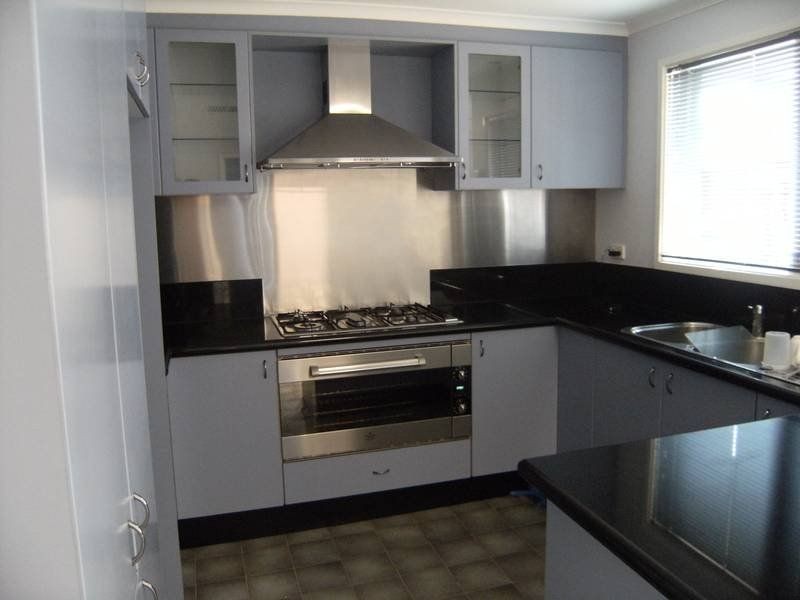 300 Sunshine Avenue, Keilor Downs VIC 3038