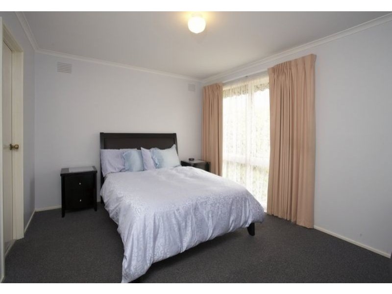 300 Sunshine Avenue, Keilor Downs VIC 3038