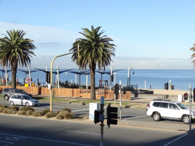 18/82 Beaconsfield Parade, Albert Park VIC 3206