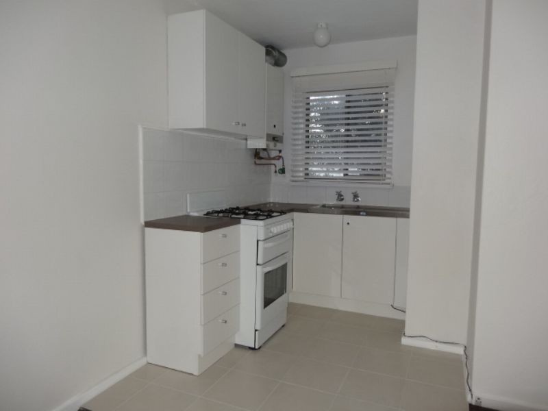 18/82 Beaconsfield Parade, Albert Park VIC 3206