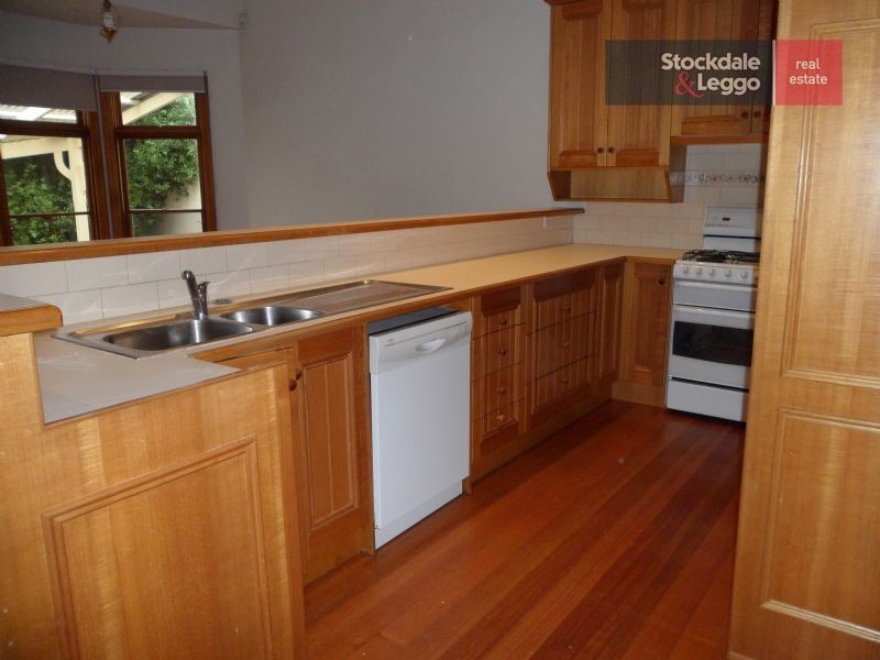 71 Napier Crescent, Essendon VIC 3040