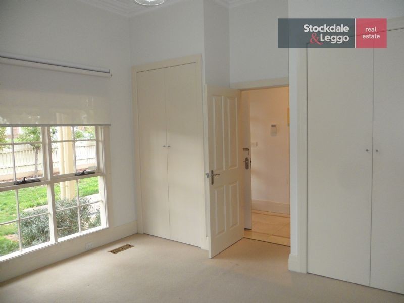 71 Napier Crescent, Essendon VIC 3040