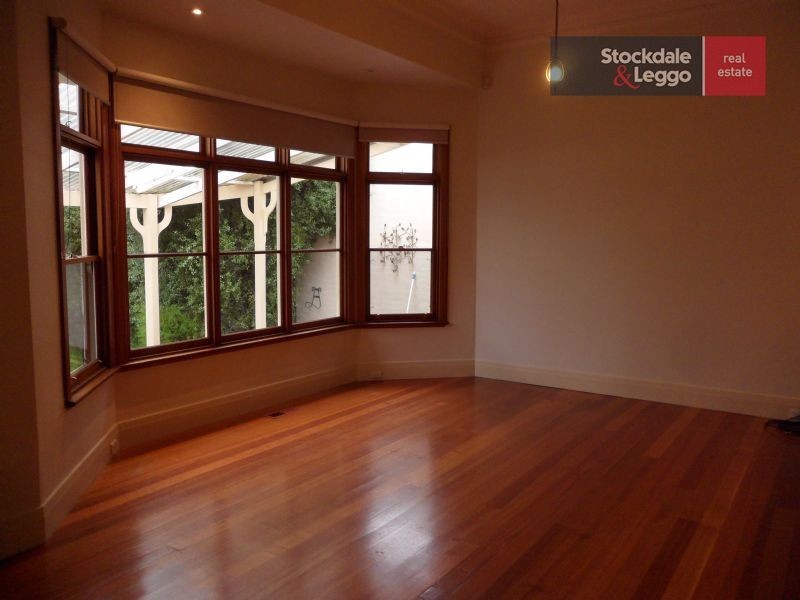 71 Napier Crescent, Essendon VIC 3040