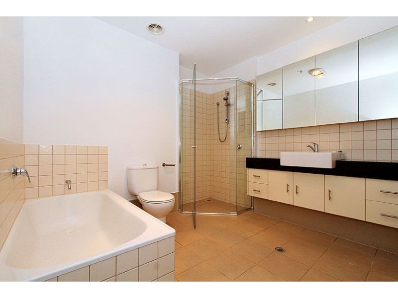 702/341 Ascot Vale Road, Moonee Ponds VIC 3039