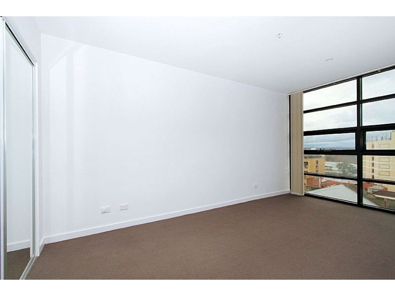 702/341 Ascot Vale Road, Moonee Ponds VIC 3039