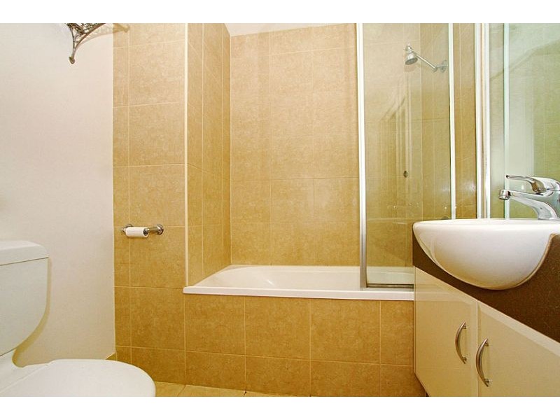 303/77 Village Way, Maribyrnong VIC 3032