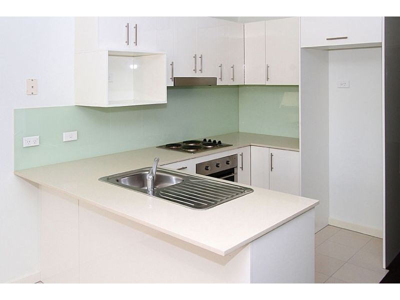 16/40 Young Street, Moonee Ponds VIC 3039