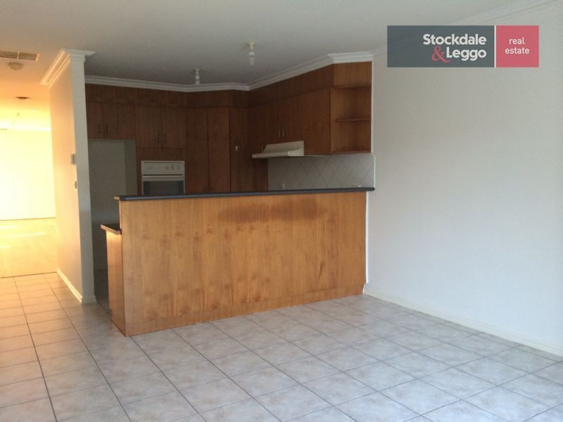 14 Carrington Road, Niddrie VIC 3042