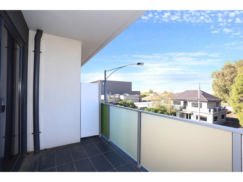 19/60 Keilor Road, Essendon VIC 3040