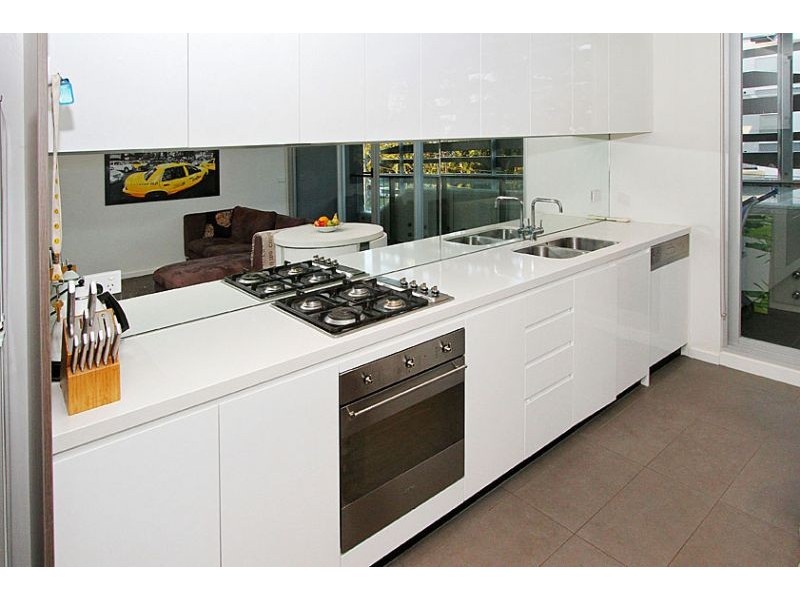 204/76-78 Keilor Road, Essendon North VIC 3041