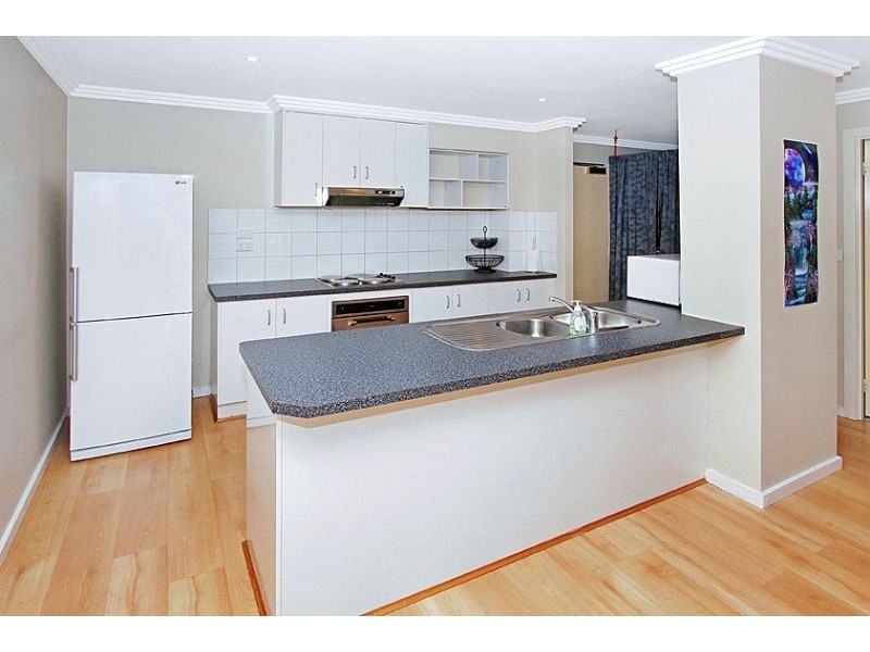 22/17-19 Ascot Vale Road, Flemington VIC 3031