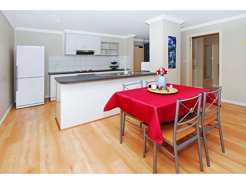 22/17-19 Ascot Vale Road, Flemington VIC 3031