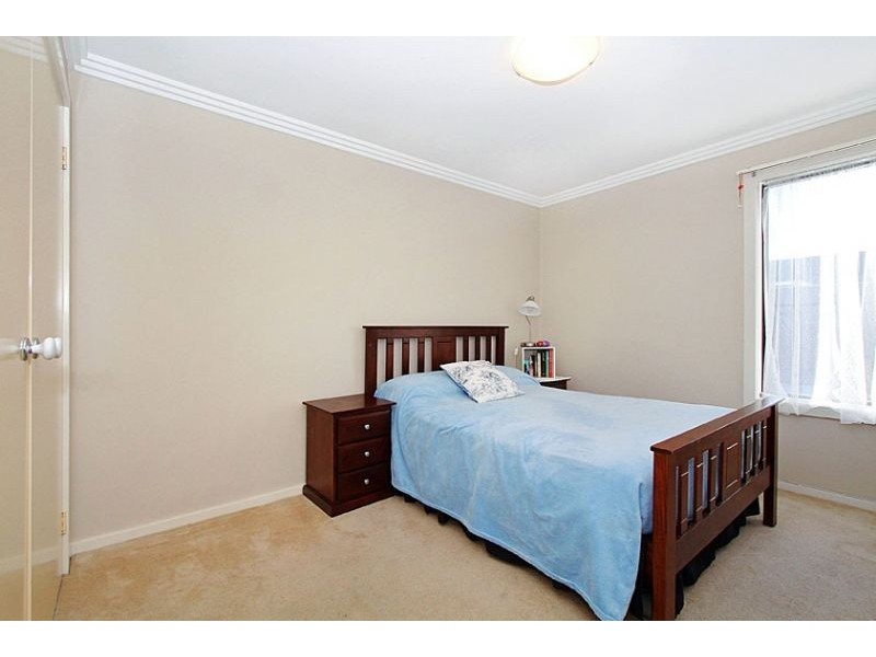 22/17-19 Ascot Vale Road, Flemington VIC 3031