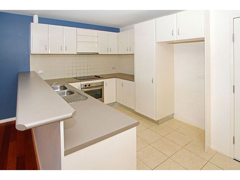 303/77 Village Way, Maribyrnong VIC 3032