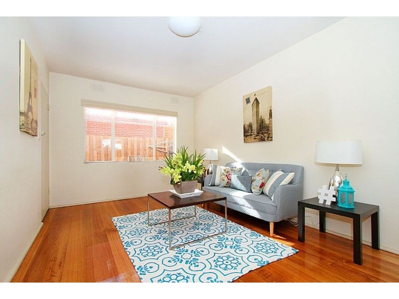 3/1 Gilbertson Street, Essendon VIC 3040