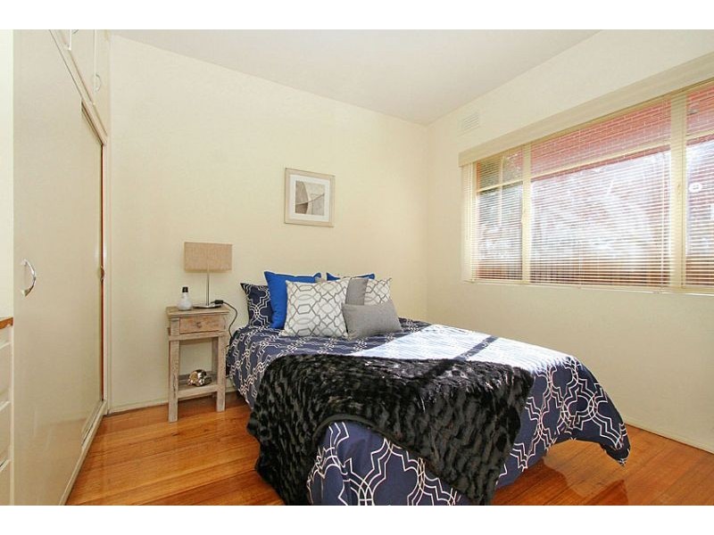 3/1 Gilbertson Street, Essendon VIC 3040