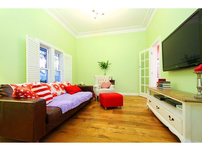 2 Norfolk Street, Moonee Ponds VIC 3039