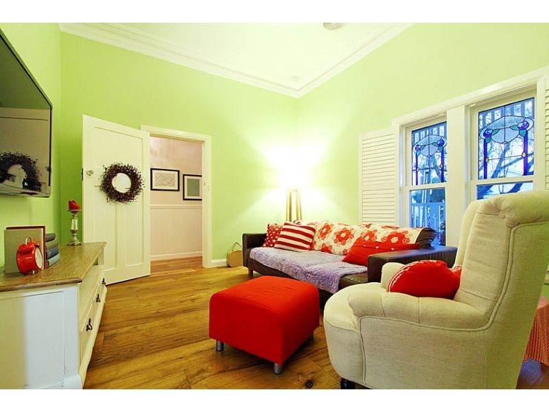 2 Norfolk Street, Moonee Ponds VIC 3039