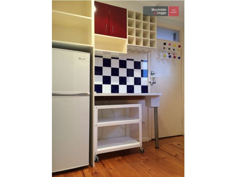 2/6 Lincoln Road, Essendon VIC 3040