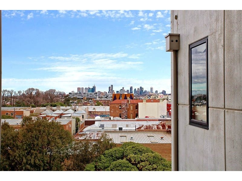 402/330 Lygon Street, Brunswick East VIC 3057