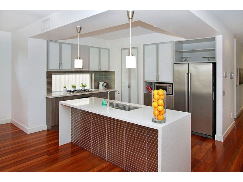 2B May Street, Aberfeldie VIC 3040