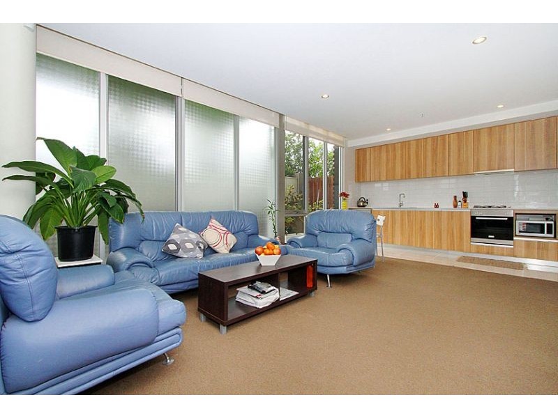 1/2 La Scala Avenue, Maribyrnong VIC 3032