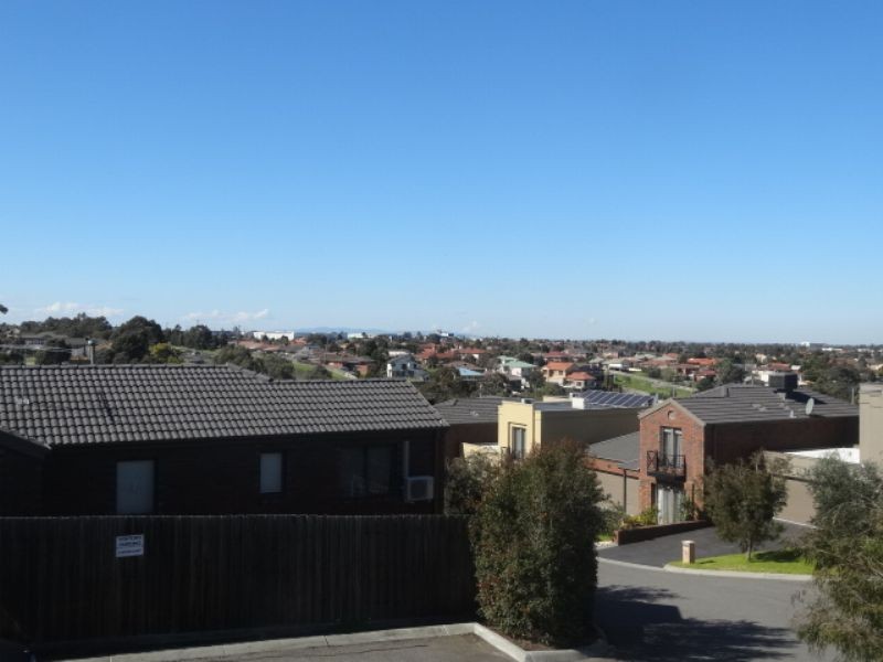 14 Sienna Court, Roxburgh Park VIC 3064