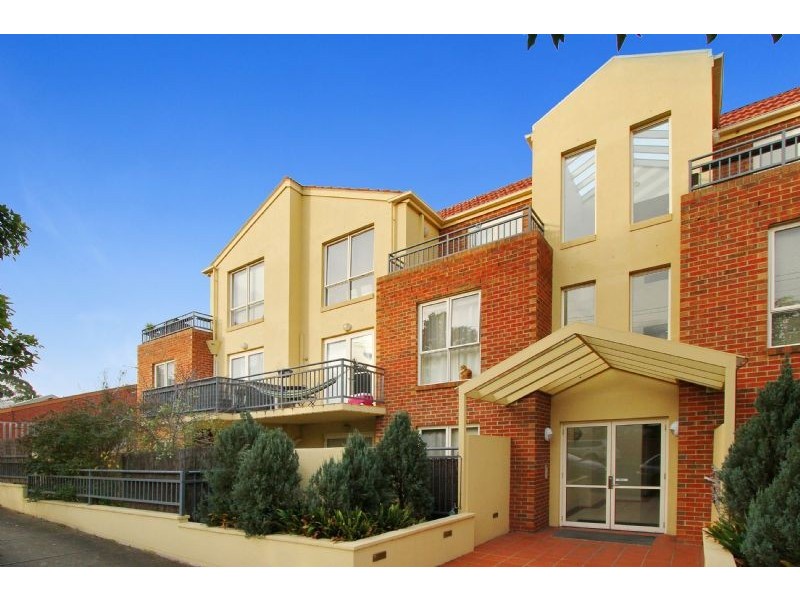 15/2 North Avenue, Strathmore VIC 3041