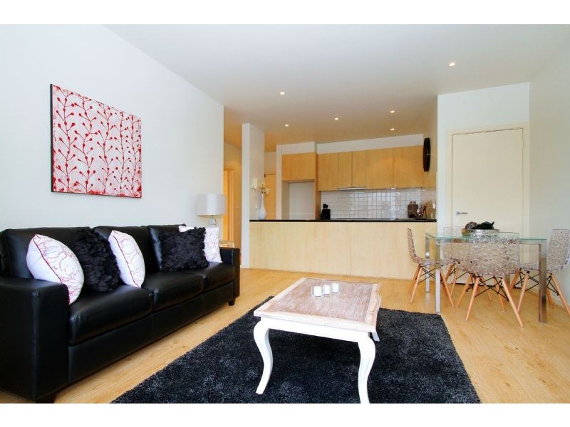 15/2 North Avenue, Strathmore VIC 3041