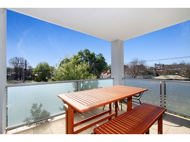 51/2 Newmarket Way, Flemington VIC 3031