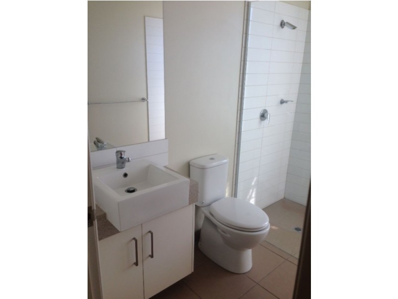 202/201 Buckley Street, Essendon VIC 3040