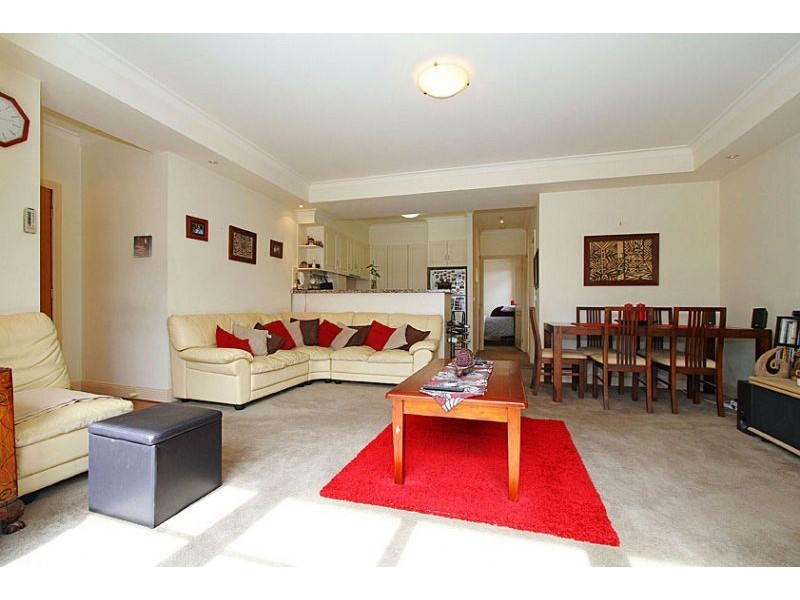 8/5-7 Hall Street, Moonee Ponds VIC 3039