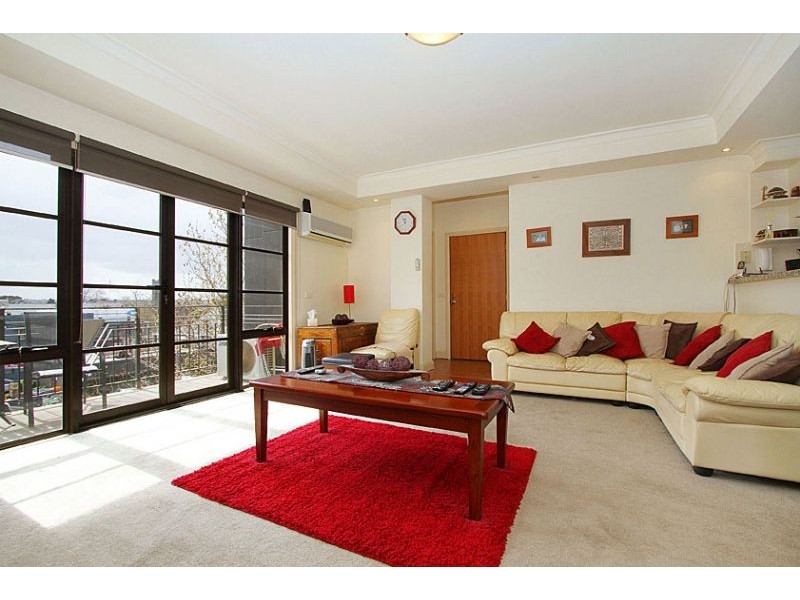 8/5-7 Hall Street, Moonee Ponds VIC 3039