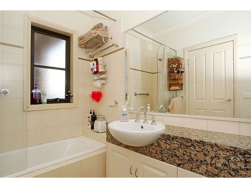 8/5-7 Hall Street, Moonee Ponds VIC 3039