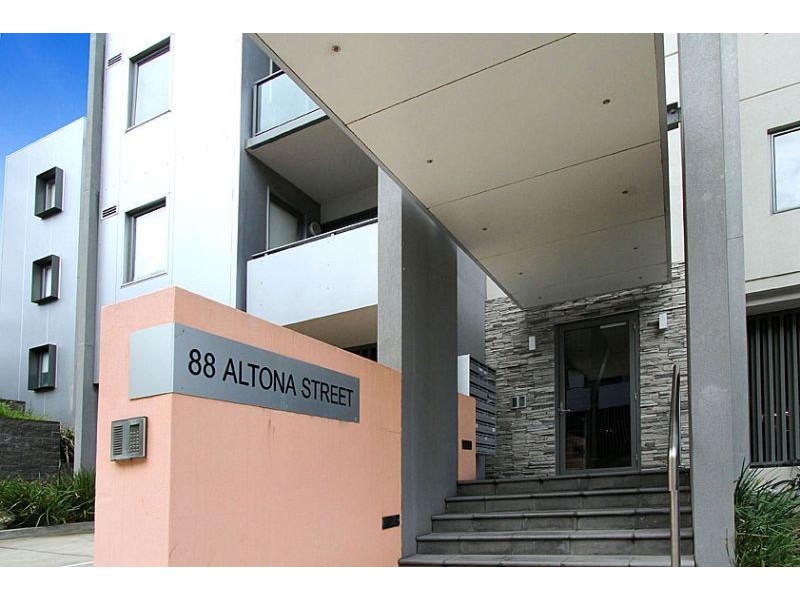 305/88 Altona Street, Kensington VIC 3031