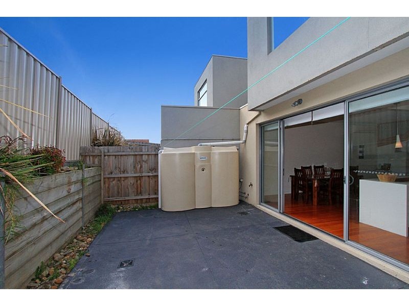 7 Brisbane Street, Strathmore VIC 3041