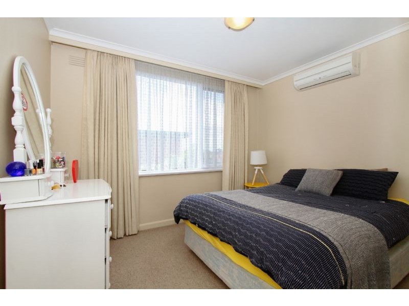 11/31 Raleigh Street, Essendon VIC 3040