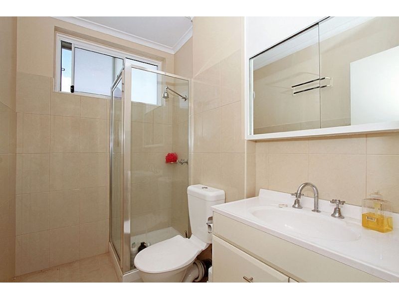 11/31 Raleigh Street, Essendon VIC 3040