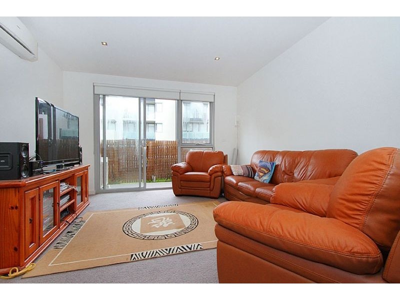 3/15 Eucalyptus Drive, Maidstone VIC 3012