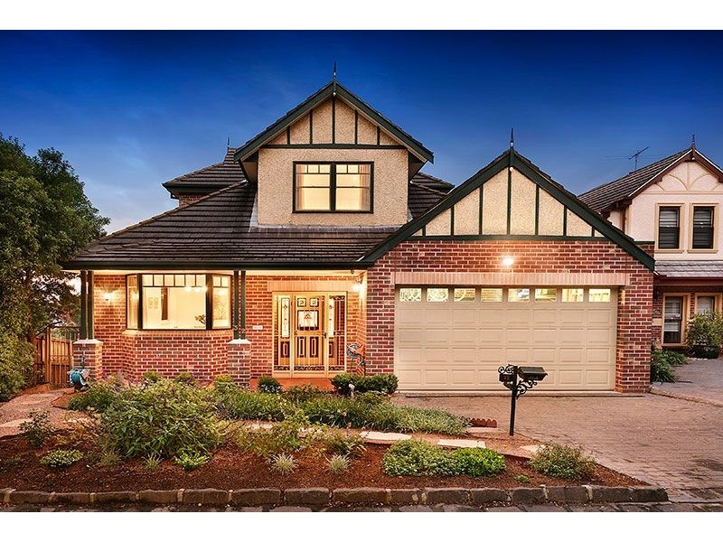 32 Wheeler Place, Essendon VIC 3040