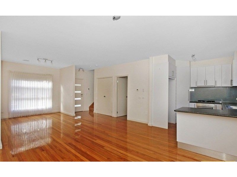 67 Cardinal Road, Glenroy VIC 3046